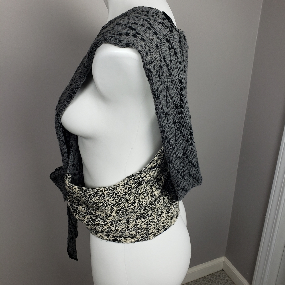 BKE Boutique OSFA Open Weave Festival Vest - Picture 2 of 8